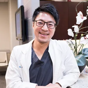 DR. CHIA